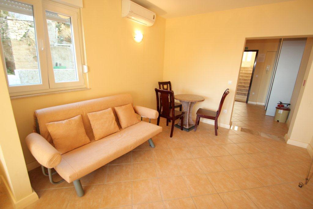 Apartments Villa Astra & Pinija Brela Extérieur photo