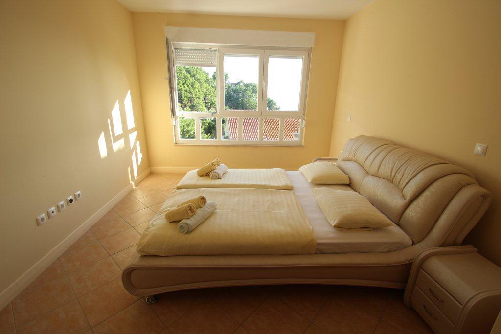 Apartments Villa Astra & Pinija Brela Extérieur photo